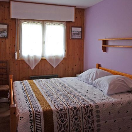 Вилла Au Bon Accueil Peyrat-le-Chateau Экстерьер фото